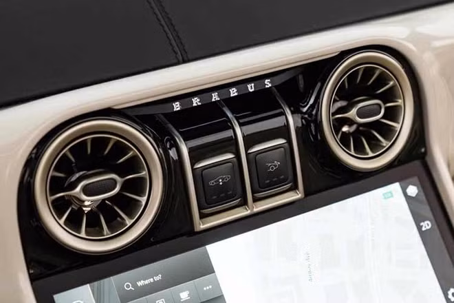9-3176.jpg