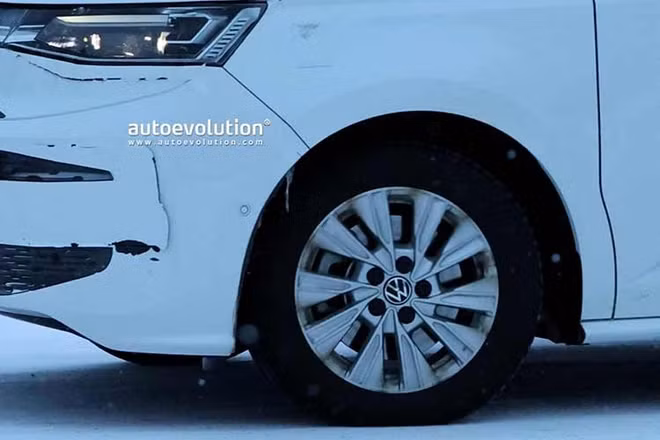 9-8983.jpg