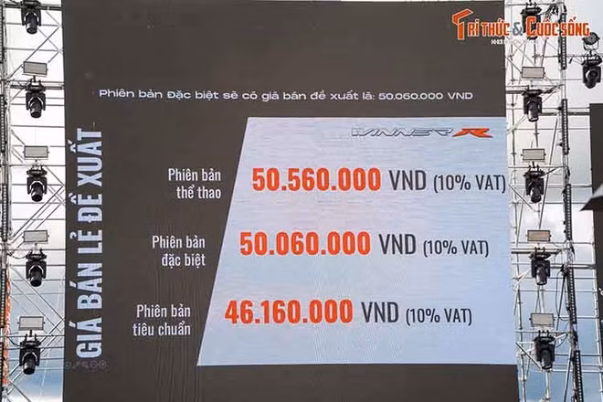 4-2220.jpg