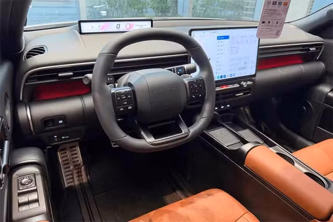 3-8749.jpg