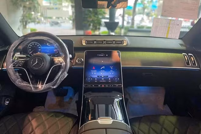 3-9723.jpg