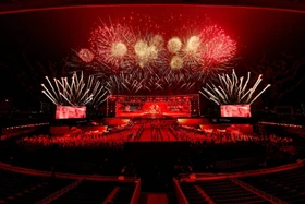 Đêm nghệ thuật “Dưới lá cờ vẻ vang của Đảng”: Đại nhạc hội pháo hoa chưa từng có ở Việt Nam