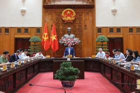 Thủ tướng chỉ đạo không để dân thiếu ăn, mặc sau bão