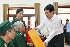 Chính phủ đề xuất quà Tết Nguyên đán 2026 cho hơn 1,6 triệu người có công