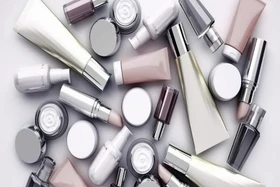 Quảng cáo mỹ phẩm không được gây hiểu nhầm là thuốc, bắt buộc từ 15/2