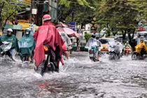 Lũ trên các sông ở Quảng Ngãi lên cao, nguy cơ đạt đỉnh lịch sử 