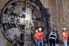 Máy đào hầm TBM số 2 đã đến ga S10 Cát Linh tuyến Nhổn - ga Hà Nội