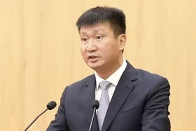 
Ông Trần Huy Tuấn giữ cương vị Bí thư Tỉnh ủy Ninh Bình
