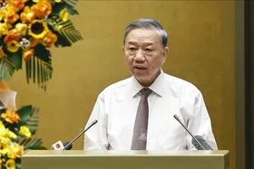 Phát triển sâu rộng phong trào 'Bình dân học vụ số - Quốc hội số'