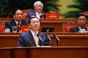 Tăng cường hơn nữa sự lãnh đạo toàn diện, trực tiếp của Đảng