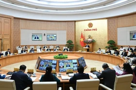 Chính phủ họp báo tháng 10/2025 Nỗ lực vượt khó thúc đẩy phát triển