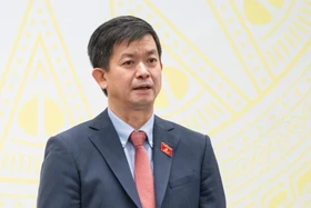 Quốc hội miễn nhiệm Tổng Thư ký và 2 Chủ nhiệm Ủy ban