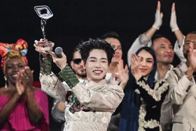 Thủ tướng gửi thư biểu dương ca sĩ Đức Phúc