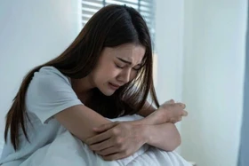 Ba năm âm thầm chăm mẹ chồng, tôi nhận về sự phũ phàng