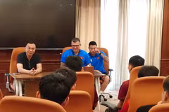 U17 Việt Nam nhận lời động viên từ Chủ tịch VFF trước trận tứ kết
