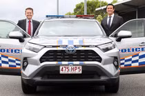 Toyota RAV4 hybrid của cảnh sát Australia bị quá nhiệt pin