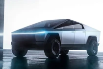 Tesla Cybertruck bị triệu hồi hơn 63.000 xe vì đèn đỗ xe quá sáng