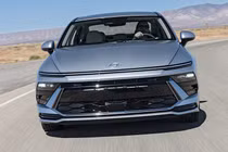 Hyundai Sonata 2026 ra mắt, thêm phiên bản hybrid giá rẻ