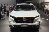 Chi tiết Honda CR-V e:HEV RS Black Edition đặc biệt, sắp về Việt Nam
