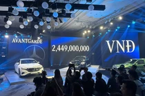 Ra mắt Mercedes-Benz E-Class 2025 tại Việt Nam, từ 2,449 tỷ đồng