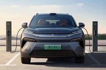 BYD sắp có trạm sạc siêu nhanh 1.500 KW, sạc 5 phút chạy cả trăm km