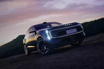 AUDI E7X hoàn toàn mới ra mắt, chạy hơn 700 km sau 1 lần sạc