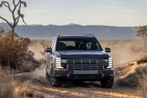 Ra mắt Hyundai Palisade XRT Pro 2026, đối thủ Toyota Land Cruiser