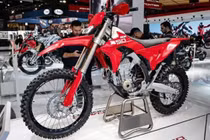 Ducati Desmo450 EDS 2026 - "cào cào chúa" chốt lịch ra mắt và mở bán