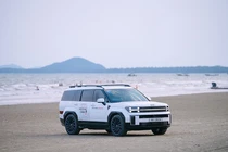 Đánh giá Hyundai Santa Fe - bùng nổ với động cơ gần 300 mã lực