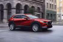 Cận cảnh Mazda CX-30 2026 vừa ra mắt, từ 25.975 USD