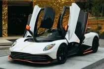 Aston Martin Valhalla vẫn đang sản xuất, nhưng đã có đại gia nhận xe