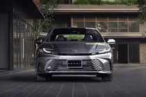 Gần 5.000 xe Lexus và Toyota hạng sang bị triệu hồi tại Việt Nam