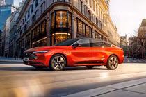 Ford Mondeo 2026 vừa ra mắt, sedan cỡ D sẵn sàng đấu Toyota Camry 