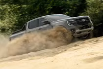 Ford Ranger 2026 thêm bản đặc biệt Wolftrak, khai tử máy dầu Bi-Turbo