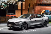 Ford Mondeo 2026 ra mắt tại Trung Quốc, thiết kế đẹp như Mustang