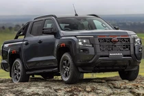 Nissan Navara 2026 vừa ra mắt - cứng cáp và đậm chất địa hình hơn