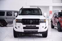Toyota Land Cruiser Prado 2025 đang được giảm giá 50-80 triệu đồng