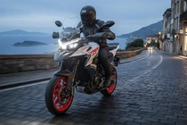 Ra mắt Benelli TRK 902 Stradale "giá mềm", thách thức Ducati Multistrada