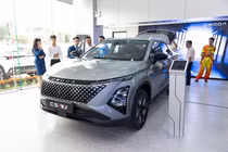 Khách hàng đặt cọc Omoda C5 SHS-H ngay từ cái nhìn đầu tiên