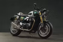 Chi tiết Triumph Speed Twin 1200 Cafe Racer độc bản DGR 