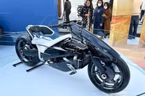 Honda EV Outlier - môtô thiết kế đi trước thời đại xuất hiện tại Hà Nội