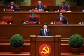 Đồng chí Lương Cường, Ủy viên Bộ Chính trị, Chủ tịch nước trình bày Diễn văn khai mạc Đại hội.