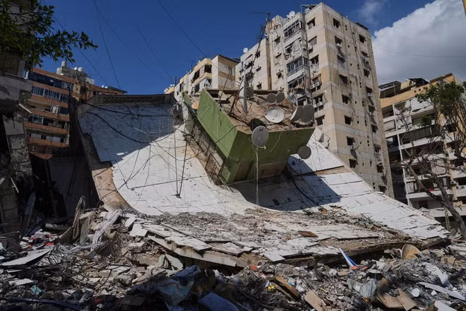 aplebanon.jpg