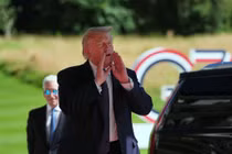Tổng thống Trump đến Pháp dự Hội nghị thượng đỉnh G7