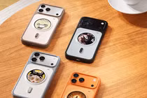 [GALLERY] iPhone 17 Pro Max có màn hình phụ nhờ ốp lưng lạ