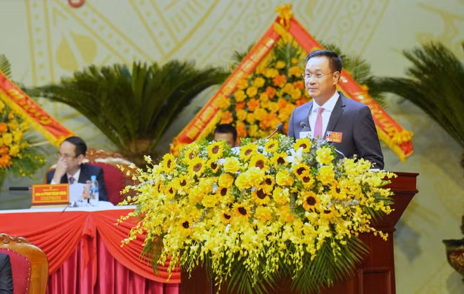 bi-thu-le-ngoc-quang.jpg