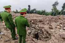 Hà Nội khởi tố loạt lãnh đạo công ty môi trường vì đổ chất thải rắn