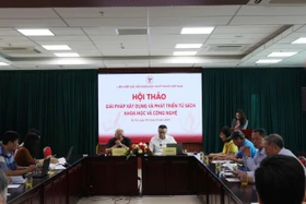 Tủ sách khoa học công nghệ Việt Nam - Khơi nguồn trí tuệ và tự hào dân tộc