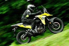 Ra mắt Suzuki V-Strom SX 250 2025 - "ngựa chiến giá mềm" chỉ 59 triệu đồng