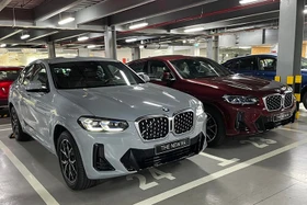 BMW X4 và 5 Series tại Việt Nam đang giảm tới gần 500 triệu đồng